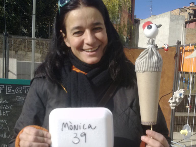 Participem a la 30ena Fira de la Pesseta (Tona-Barcelona) innagurant el Taller de Jocs